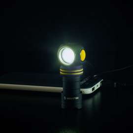 ARMYTEK ELF C1 MICRO-LED-TASCHENLAMPE