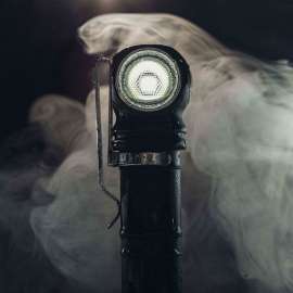 ARMYTEK WIZARD C2 PRO MAX LED ZAKLAMP