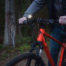 ARMYTEK WIZARD C2 PRO MAX LED ZAKLAMP