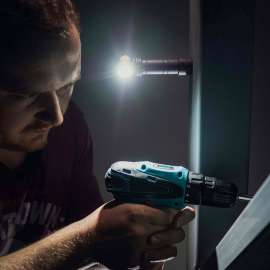 ARMYTEK WIZARD C2 PRO MAX LED ZAKLAMP