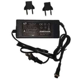 LIFEPO4 BATTERIELADEGERÄT 14,6 V/10 A